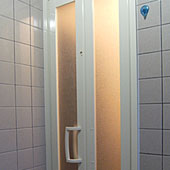 浴室ドア交換8　カバー工事